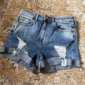 Forever 21 Denim Roll-Cuff Women’s Shorts